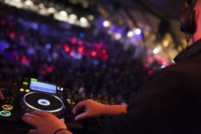 The best hits playing at the New Year’s Eve party in Barcelona.
